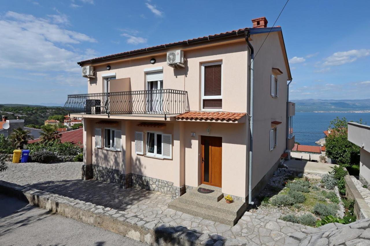 Apartments And Rooms With Parking Space Vrbnik, Krk - 5299 Zewnętrze zdjęcie